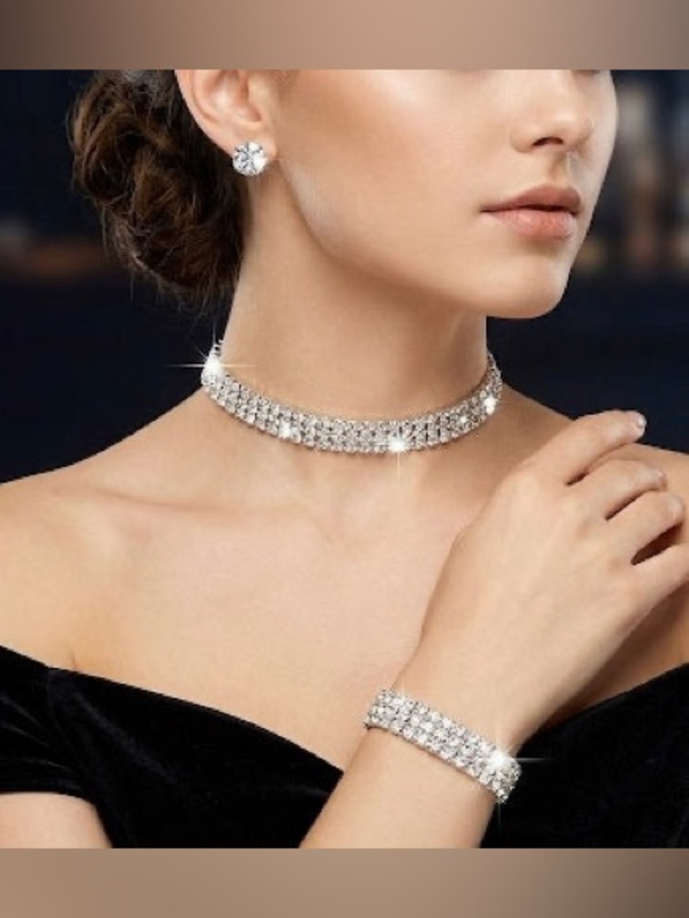 Silver rhinestone jewelry set 3 piece.M